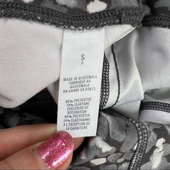 Aerie gray print leggings - Picture 7 of 7